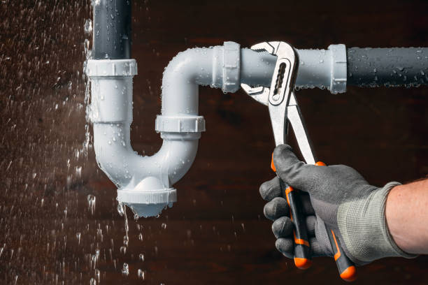 Professional Burst Pipe Repair technician working in Randall, MN